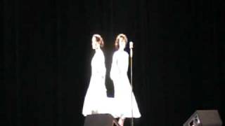 Sisters - Heidi & Hillary Arnott (Chabot College Talent Show)