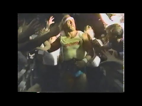 Hulk Hogan vs Moondog Rex   All Star Wrestling Sept 16th, 1984