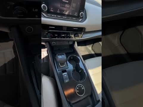 фото nissan rogue iii 0