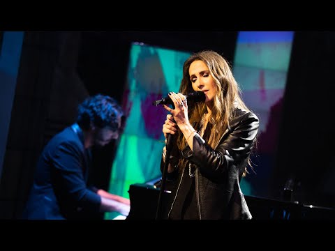 Malú - Mil Batallas (Actuación en Directo) 2021