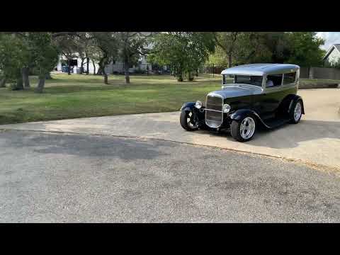 1930 Ford Tudor Streetrod