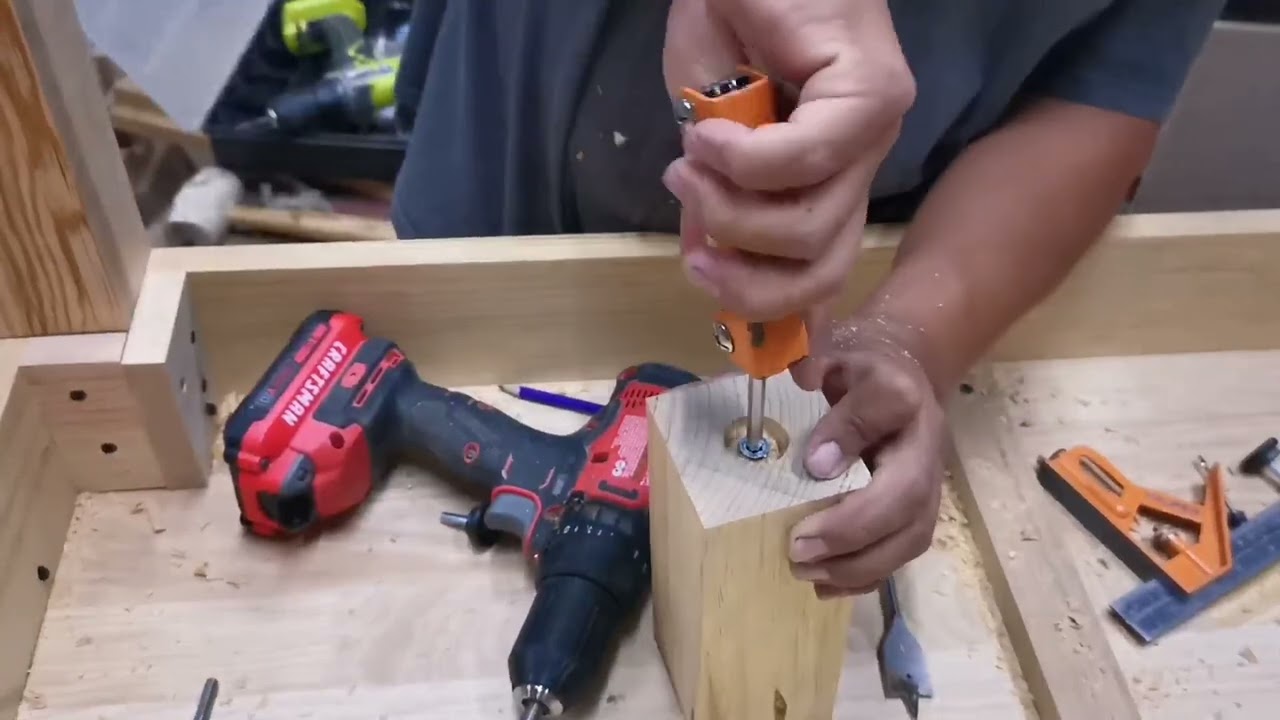 como colocar niveladores para muebles / niveladores para patas de mesa