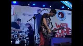Download lagu Bondan F2B - SOS @UKSW Salatiga mp3 Download lagu Bondan F2B - SOS @UKSW Salatiga mp3