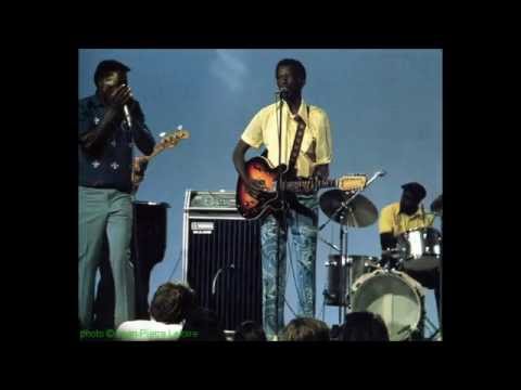 Whispering Smith & Lightnin' Slim ~ ''Texas Flood''&''Take Me Back Baby''(Live 1973)