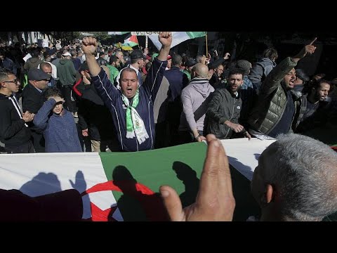 الجمعة الـ53 من التظاهرات في الجزائر يصادف مرور سنة على الحراك…
