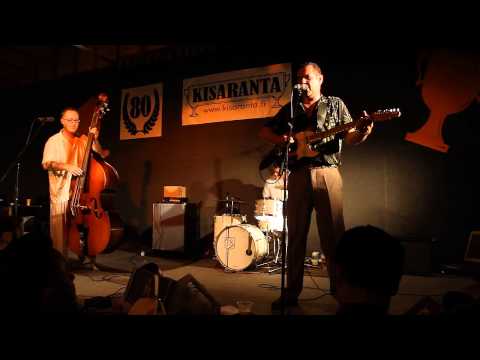 Johnny Bach and the Moonshine Boozers - Honky Tonk Song (live Finland 2013)