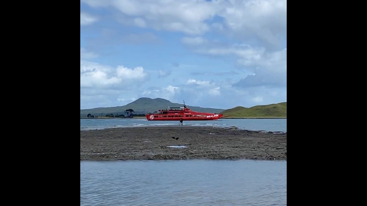 Sealink ferry boat #ferryboat #kayak #ferryservice #newzealand