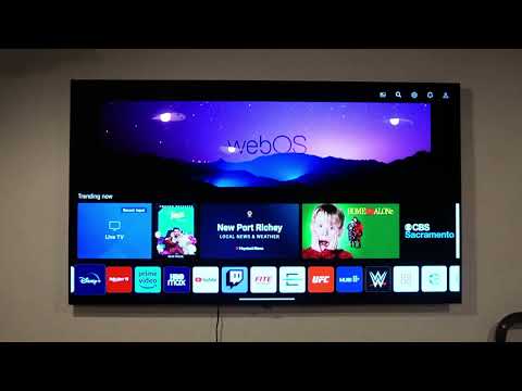 LG OLED TV Clock Screensaver