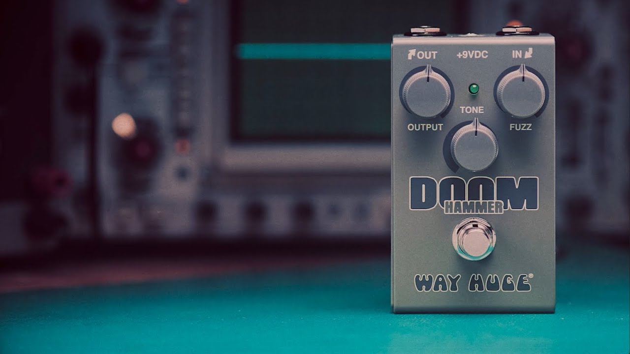 Way Huge® Smalls™ Doom Hammer™ Fuzz - YouTube