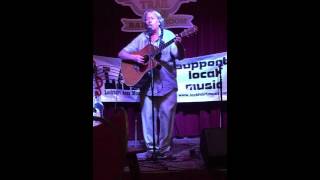 Ky Hote performs Midnight Moonlight (Peter Rowan)