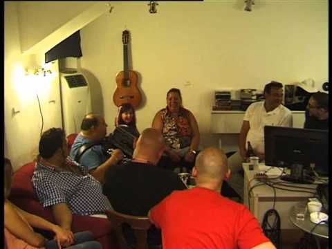 Nena-Prestala sam davno da se smejem.