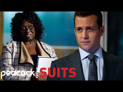 Introducing Donna's Replacement: The Amazing And Experienced Gretchen  | Suits