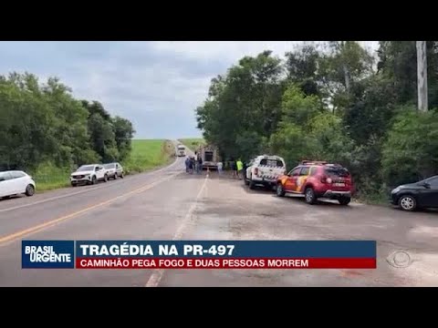 Acidente com caminhão de peixes mata duas pessoas na PR-497