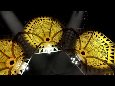 Versace Men's Fall-Winter 2017 | Fashion Show