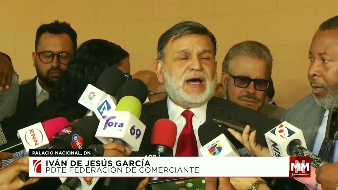 Abinader se reúne con empresarios ante alza de precios