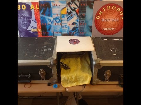 80 aum -holographic -standing on top- etc7 full lps -90s oldskool techno -gabba-