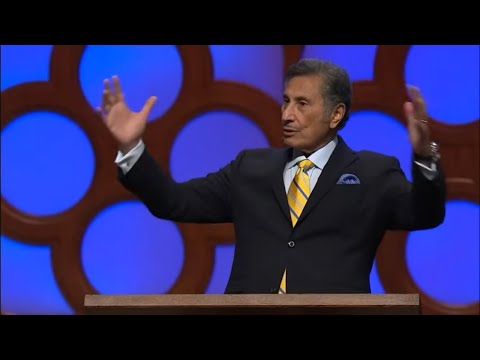 Look Up When Others Are Looking Down, Part 4 (Leading The Way at Apostles)