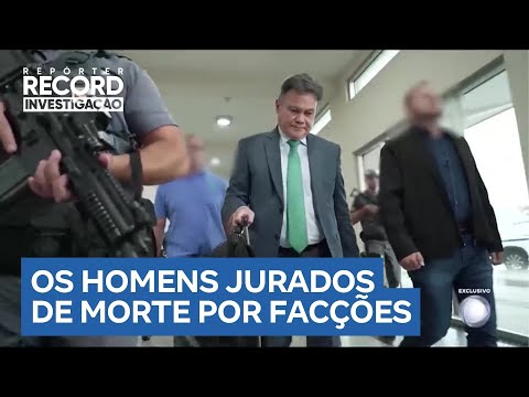 Sentenced to death: how do men marked for fighting factions and defending minorities live?