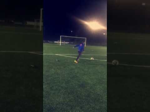 Max Abrahams van Hilvaria oefent op zijn schot