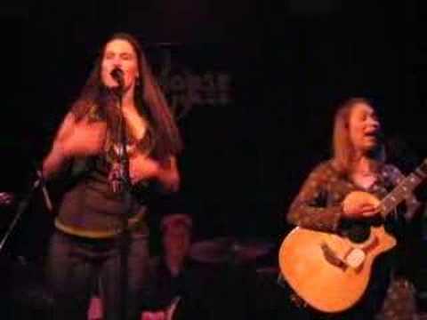 Nerissa & Katryna Nields - The Right Road