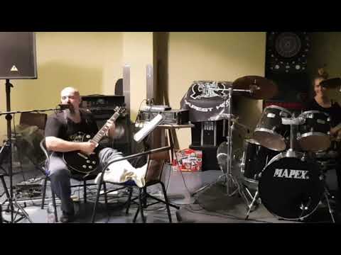 Ellenméreg - Hunok vére