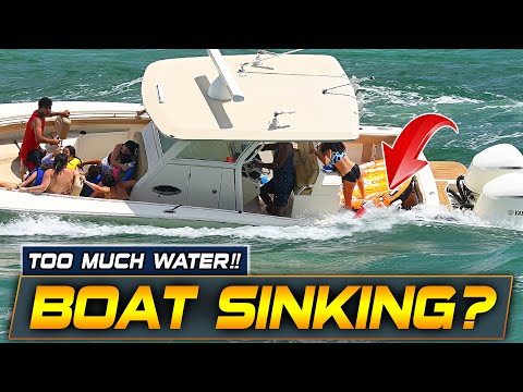 BOAT SINKING?? FAMILY IN PANIC MODE AT HAULOVER INLET | BOAT ZONE