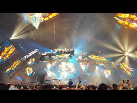 UMF MIAMI DAY 3 ASOT DEADMAU