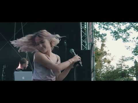 ELLE HOLLIS x DADDY COOL FESTIVAL