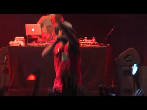 Schoolboy Q - Hands On the Wheel  (Live)