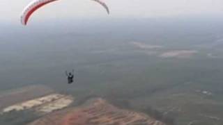 preview picture of video 'Bahau Paragliding Adventure, Best Flying Site in Malaysia.'