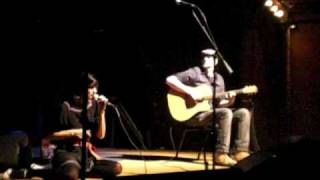 God Save the Queen - Nouvelle Vague cover of the Sex Pistols
