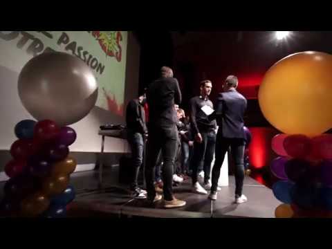 16 Instant rouges et jaunes