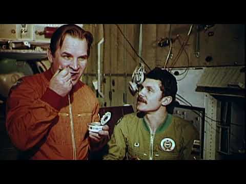 Magyar Retró 2. (2014) A szovjet levelezőpajtás