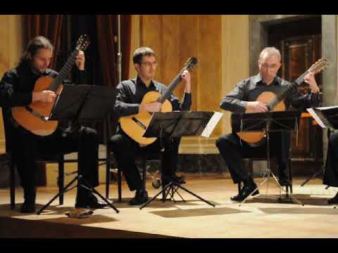 RYTHMAGINAIRES de Roland Dyens / by the Slaski Oktet Gitarowy