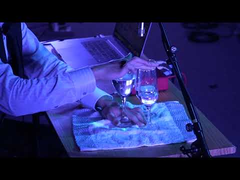 映像メディア学科 GLASSMAN