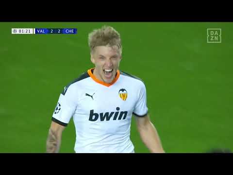 Wollte er den so machen? - Daniel Wass mit sehenswertem Treffer | DAZN