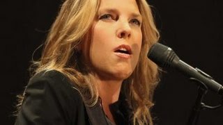 Diana Krall - Bob Dylan&#39;s Wallflower Live in Concert