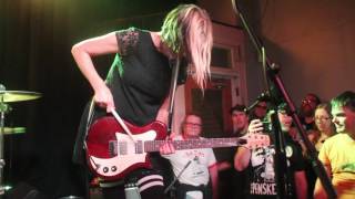 The Muffs - I Need You (Live at Lyric Room)