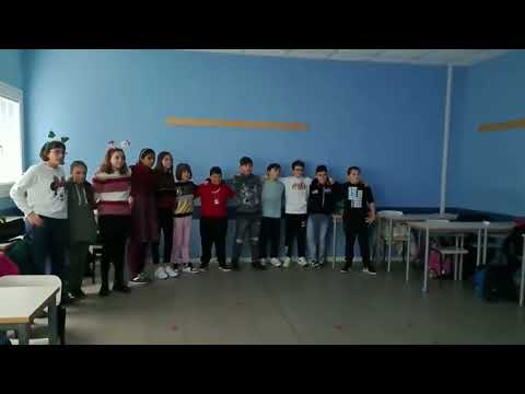 Gli auguri di buon Natale della classe 1^A della scuola secondaria di primo grado