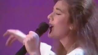 Celine Dion - Une colombe  (Télé Métropole, 1984)