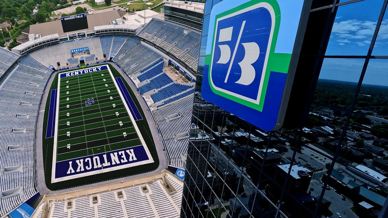 LEXINGTON KY | UNIVERSITY OF KENTUCKY | 4K Cinematic FPV Drone