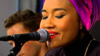Yuna - Come As You Are (Live at Amoeba)