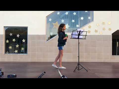 Mariana Venâncio - We´re not gonna take it