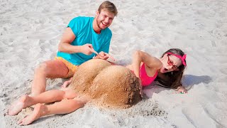 Types of Couples on Vacation / 16 Funny and Awkward Moments