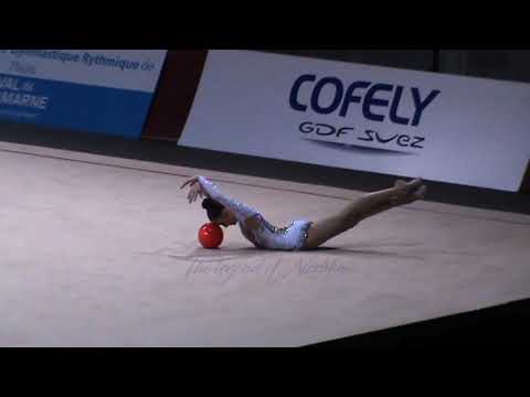 Jana BEREZKO MARGGRANDER (GER) ball - 2012 Thiais AA