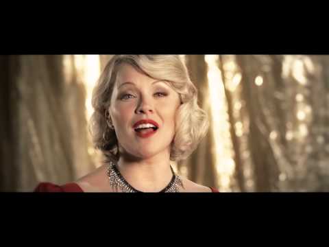 UMK15 // HEIDI PAKARINEN: “Bon Voyage”