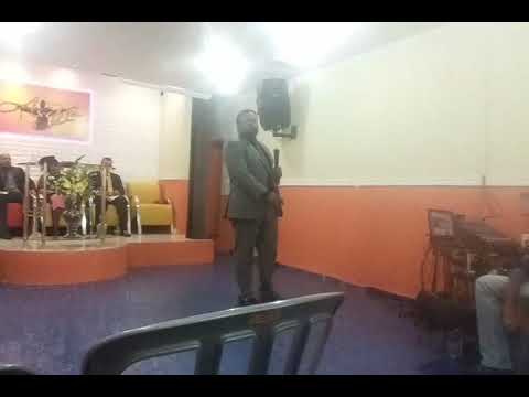 Do calabouço ao palácio.