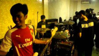 Strike Continues   When The War Is Over Live PSD 181014