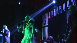 Mushroomhead &quot;Indifferent&quot; @ Christmas &quot;Old School Show 2014&quot;