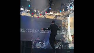 Oscar And The Wolf - Exotic (Moscow - Picnic Afisha) 4 August 2018
